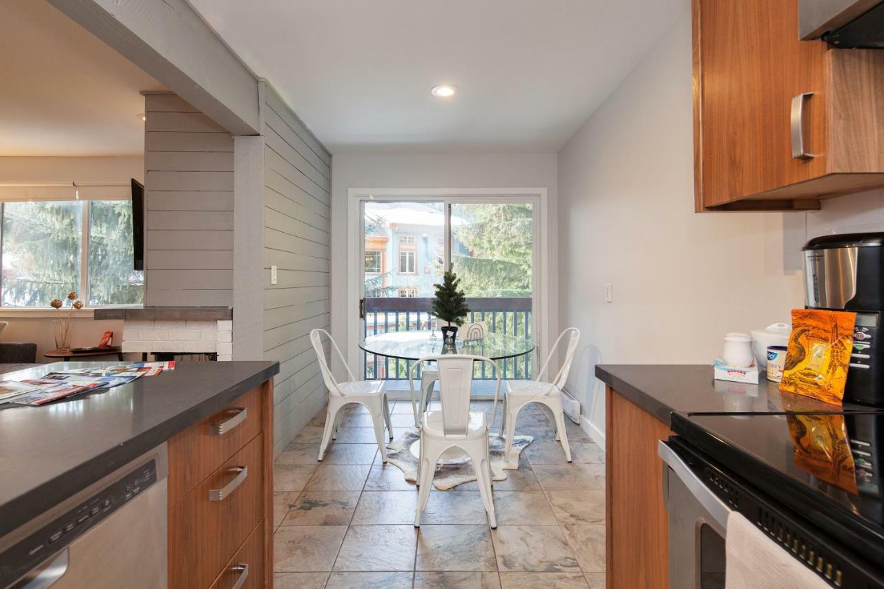 Gorgeous Whistler Creekside Studio Apartment Екстериор снимка